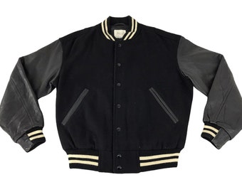 Vintage 90s Varsity Jacket ixi:z Right Staff Japanese Fashion Brand Snap Button Heavy Wool Leather Sleeve Quilted Padded Fits Size L C092 Vintage 90s Varsity Jacket ixi:z Right Staff Japanese Fashion Brand Snap Button Heavy Wool Leather Sleeve Quilted Padded Fits Size L C092