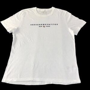 Hype Abercrombie & Fitch New York Embroidery Logo Spell Out Printed Tee T-shirt Unisex Wear Streetwear Fits Size XL YA901j