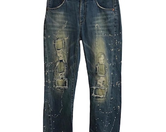 Vintage Big Train Japanese Brand Indigo Distressed Denim Paint Splash Thrashed Ripped Style Fits Size 32 33 Unisex Streetwear Designer E704