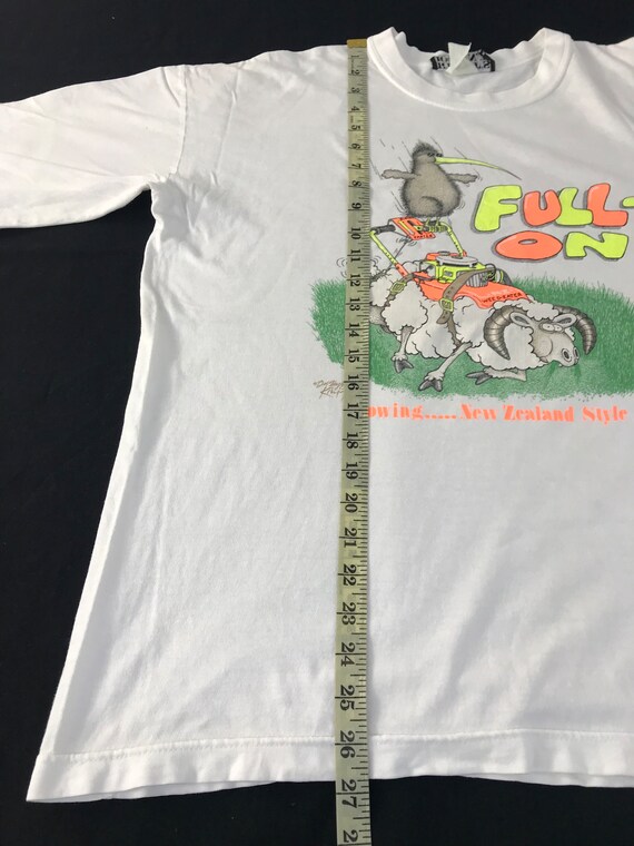 Vintage 80s 90s Kiwi-t's Full-on New Zealand Weed Eater Sheep Logo