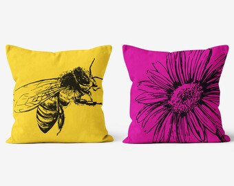 Bee and flower couples gift - Couple pillows - Romantic couple gift - Insert included