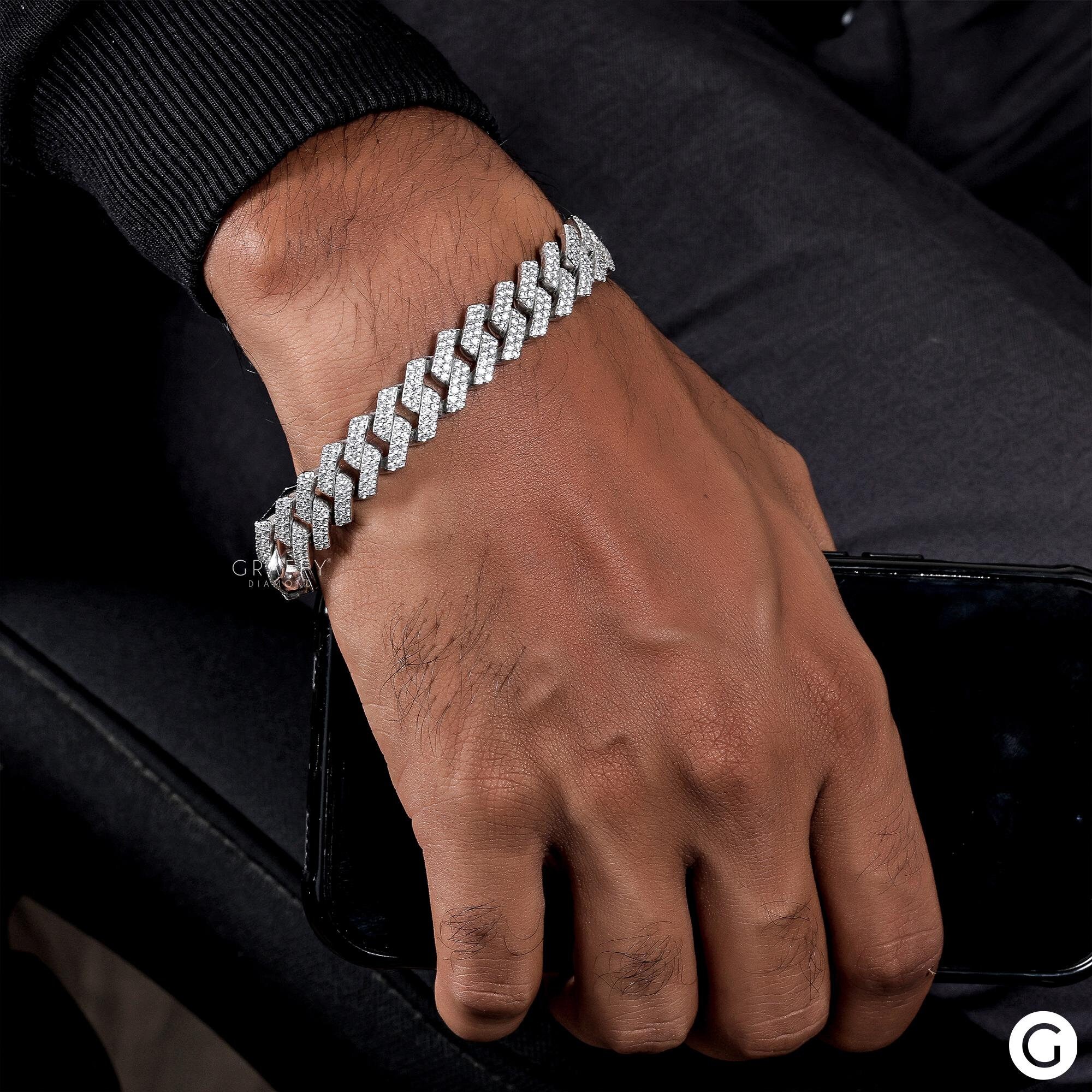 キューバンリンクアイスアウトモアッサナイトブレスレット、マイアミ