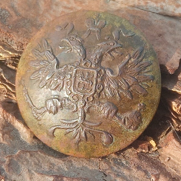 Bouton original WW1 Armée de l'empire russe, Bouton ancien avec un aigle à deux têtes de 19-20 après JC, vieux bouton vintage avec un blason RIA