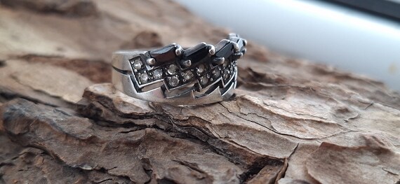 Vintage Soviet silver ring with inserts - image 5