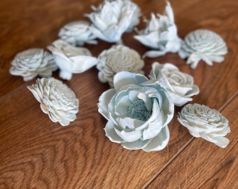 Light blue sola wood flower assortment, loose flowers for crafting