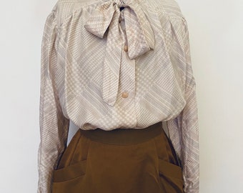 BOW BLOUSE