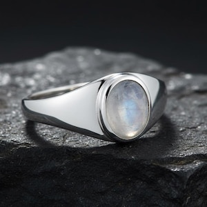 Sterling Silver 925 Moonstone Ring, Signet Ring, Unisex Signet, His Her Ring,  June Birthstone, Simple Elegant Design
