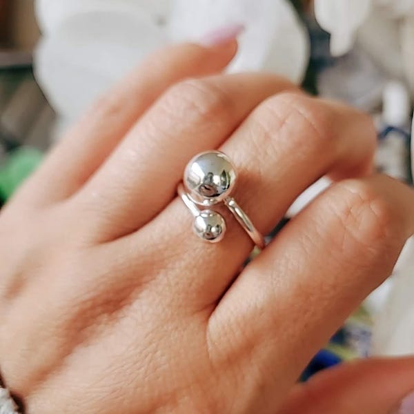 Sfärring, Art Deco-ring i sterlingsilver med statementmotiv