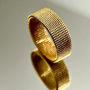 Gold-Toned Mesh Band Ring - 8mm 316L Stainless Steel Unisex Ring | Modern Wedding Band | Matte Silver Finish | Durable Thumb Ring