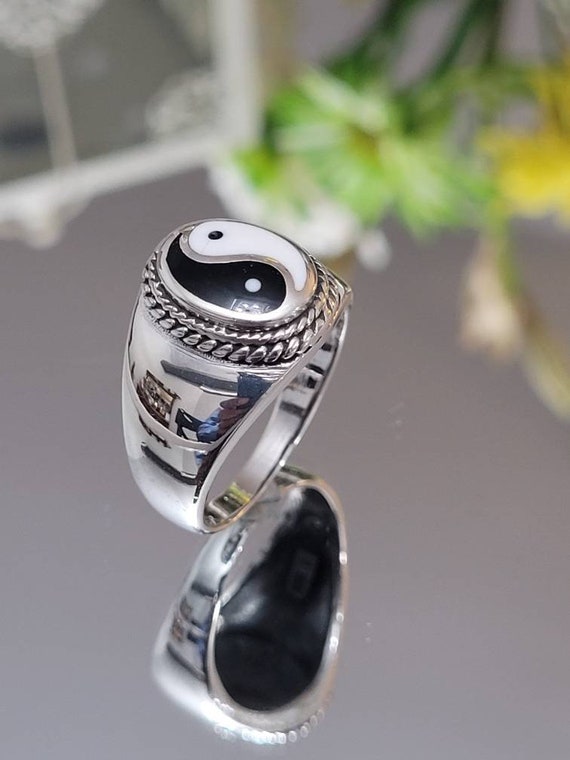 Yin Yang Signet Ring Sterling Silver 925 15.8mm Face Height Onyx White Lab Opal Oxidized Finish Spiritual Balance Jewelry Etsy