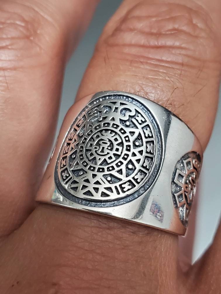 Aztec Calendar Ring Sterling Silver Aztec Ring for Men Large Etsy Aztec Calendar Ring Sterling Silver Aztec Ring for Men Large Etsy