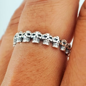 Bague fine tête de mort éternité | Bague gothique en argent sterling pour homme et femme | Bague squelette estampée 925 | Déclaration de mode unique