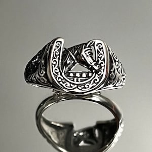 Sterlingzilveren paardenring: Lucky Horseshoe ruitersieraden