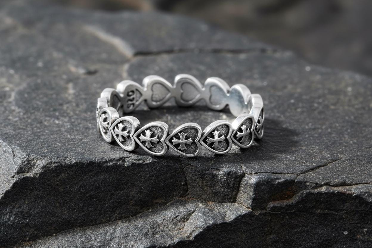 Vivienne westwood heart ring - Etsy 日本