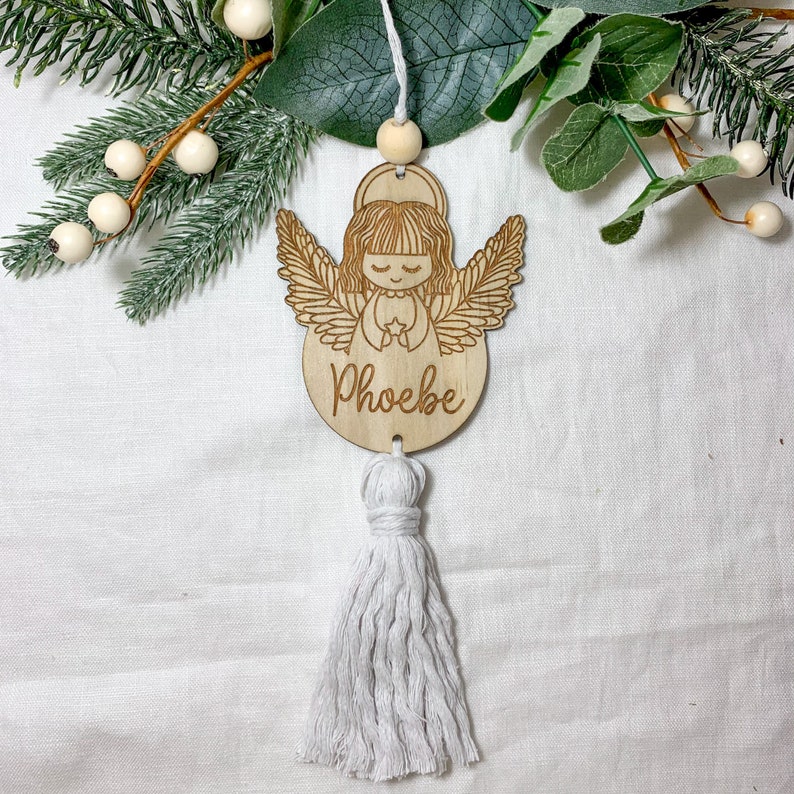 Adorno navideño de ángel de madera personalizado con borla de macramé, decoración conmemorativa de pérdida infantil, regalo de condolencia por la pérdida de un bebé, adorno de 2023 imagen 3