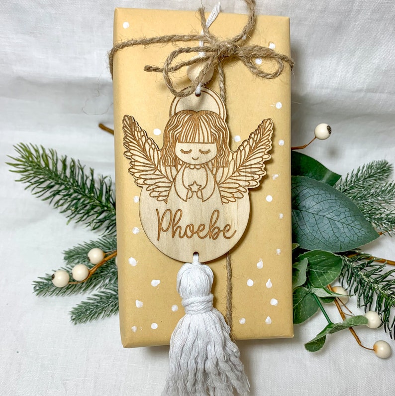 Adorno navideño de ángel de madera personalizado con borla de macramé, decoración conmemorativa de pérdida infantil, regalo de condolencia por la pérdida de un bebé, adorno de 2023 imagen 5