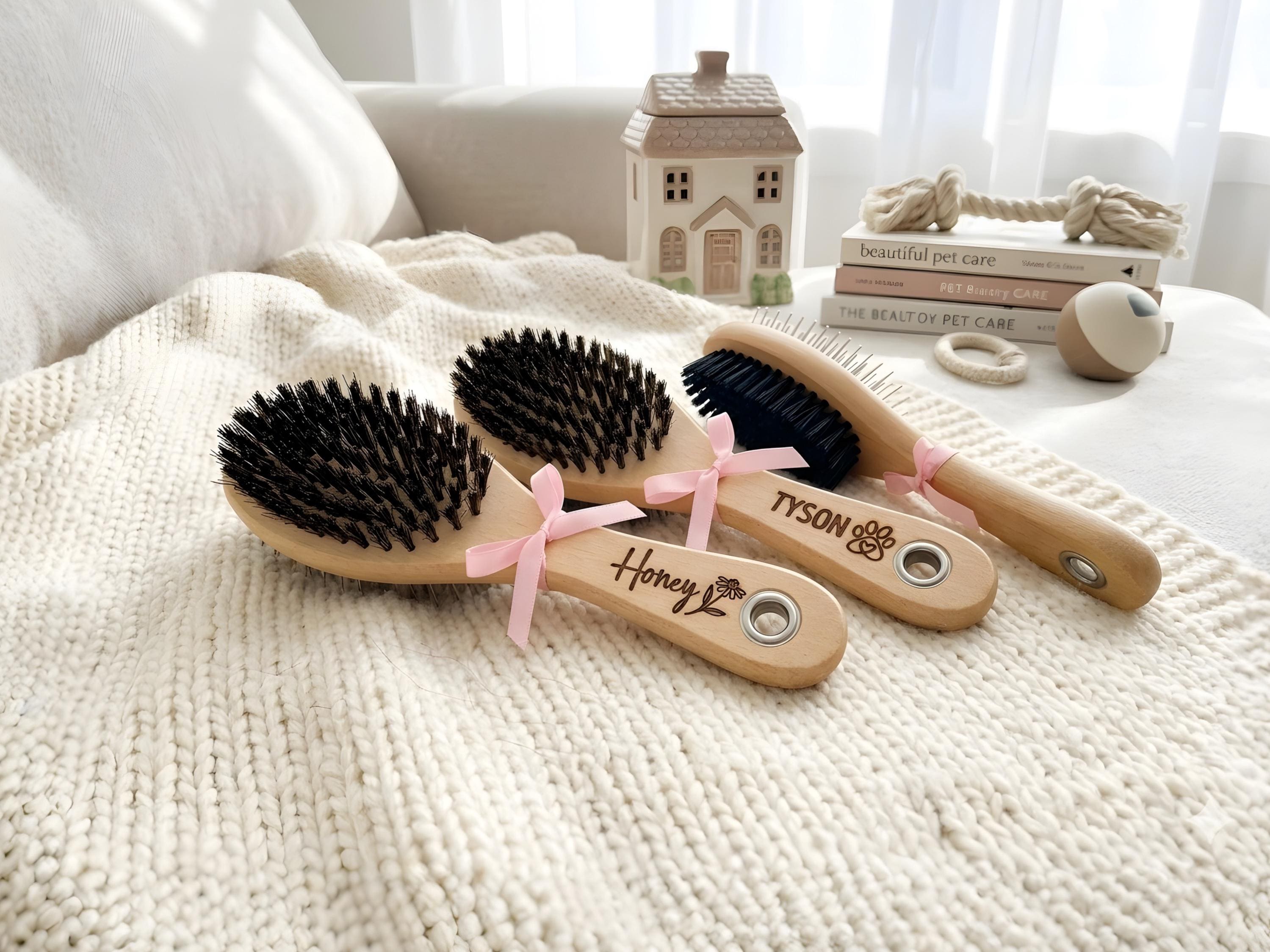 Personalised Dog Brush Gift, Custom Laser Engraved Pet Grooming Brush With Cat or Dog Name, New Puppy and Kitten Gift For Mum or Dad