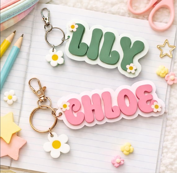 Daisy School Bag Name Tag, Personalised Kids 3D Layered Acrylic Backpack Keychain, Back to School, Custom Girls Key Ring, Lunch Box Tag