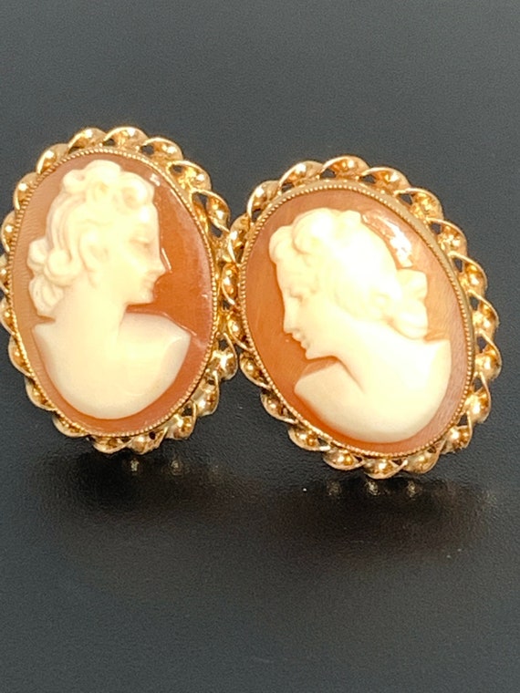 Shell Cameo Stud Earrings - image 1