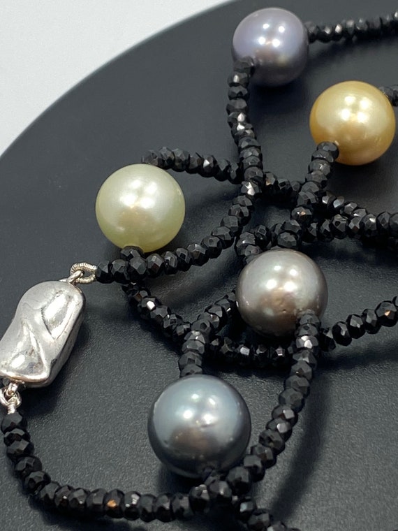 Silver Tahitian Pearl and Black Spinel Necklace - Etsy