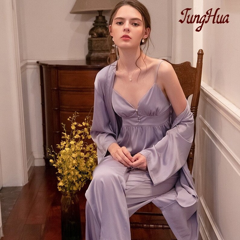 Autumn Satin V-neck Romantic Sleepwear 3pcs Set Pajamas Home Clothes Women Pajamas Long Sleeve Morning Robe Pajamas