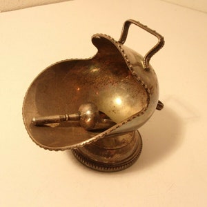 Best Silver Plate England 1900s Unusual Style Engraved Scooper Helmet Style