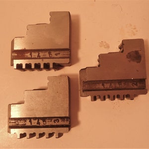 3 Jaws to a scroll chuck machinists tools 145-1