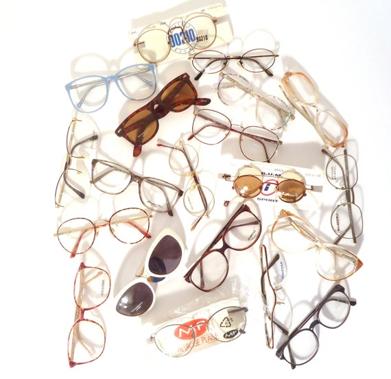 AAA Thousands Of Designer Eyeglasses Eyeglass Fra… - image 1