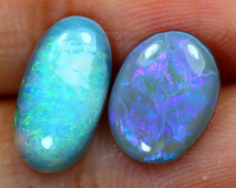 Jewellery Making Stone or Special Gift Beautiful Gems 2.77Ct Australian Lightning Ridge Opal Pair