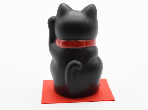 Maneki Neko Black Color Beckoning Cat Lucky Cat for Good