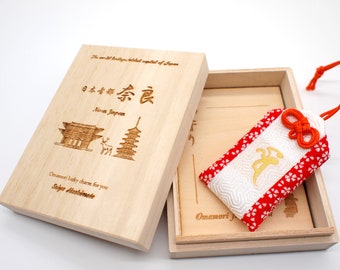 Japanese OMAMORI AMULET CHARM for "Create your own wish" white red from Enshu Sigisan from Nara Japan