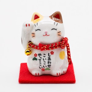 Maneki Neko, braune Winkekatze, Glückskatze, Höhe 6,0 cm, 7532