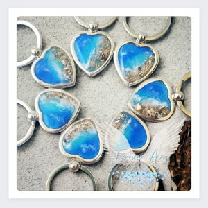 Resin heart keyring, keyring made with ashes, memorial keepsake, ocean scene resin keepsake, ocean scene resin ashes keyring