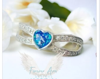 Womens sterling silver Memorial heart tribute ring, sterling silver heart ring for hair ashes, tribute rings