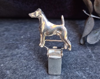 Smooth Fox TERRIER NUMBER HOLDER Brooch – Elegant Pewter Dog Show Ring Clip – Sweater Clip For Fox Terrier Fans And Exhibitors In 3 Finishes