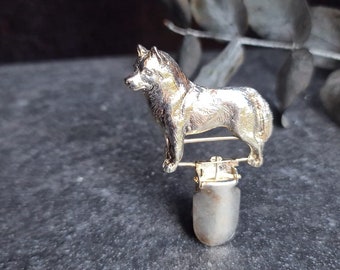 SIBERIAN HUSKY Number Holder Brooch Or Dog Show CLIP Made With Gold Plated Pewter - Pet Memorial Jewelry For Siberian Husky Enthusiast