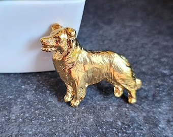 BORDER COLLIE Dog BROOCH Made From 24k Yellow Gold Plated And Pewter – Static Or Movement Finishes Pet Lovers Gift Brooch Pin