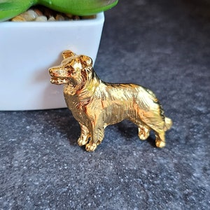 Broche de perro border collie bañado en oro: joyería conmemorativa hecha a mano para mascotas
