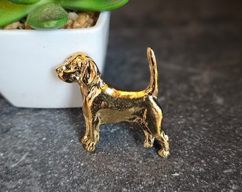 24k Yellow Gold-Plated Pewter BEAGLE DOG BROOCH Perfect For Jacket Or Scarf – Beagle Lovers Gifts Pet Brooch In Static Or Movement Finishes
