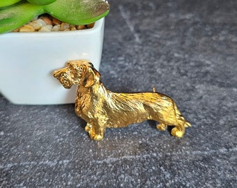 Gold-Plated Wire Hair DACHSHUND BROOCH DOG In Static And Movement Finishes - Dachshund Pet Lover’s Gift Brooch Pin For Scarf & Jacket