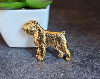 BOUVIER Des FLANDRES Dog BROOCH Perfect Gift For Pet Lovers Available With Gift Wrapping – 24k Yellow Gold Plated Bouvier Dog Jewelry