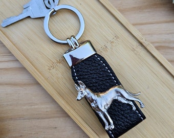 PHARAON HOUND KEYCHAIN - Silver-Plated Pewter Dog Breed Keyring For Dog Lovers - Unique Pet Gift – Gift Wrapping Available