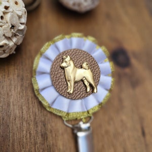 Akita inu number holder, brooch or dog show ring clip, show clip Akita inu, Exhibitor ring number clips, rosettes dog