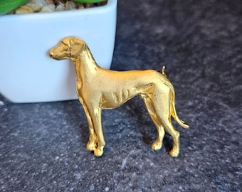 SLOUGHI DOG BROOCH In 24k Gold Plated Pewter - Elegant Dog Lover Jewelry Piece For Jackets And Scarves, Gift For Sloughi Fans