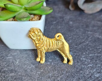 24k Yellow Gold Plated SHAR PEI BROOCH For Sharpei Dog Lovers Available With Gift Wrapping – Unique Pet Pewter Brooch In Three Finishes