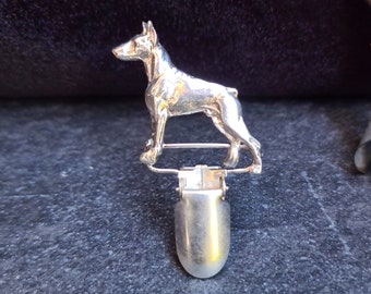 DOBERMAN NUMBER HOLDER Brooch - Gold Plated Pewter Show Ring Clip And Stylish Sweater Clip – Gift For Dog Show Enthusiasts