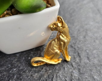 Oriental shorthair cat brooch, Oosters Korthaar cat 24k Yellow Gold Plated Brooch, Oosters Korthaar cat tieclip, Cat lovers gift