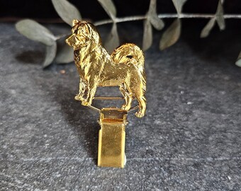 ALASKAN MALAMUTE Show CLIP Number Holder Brooch - Gold Plated Pewter Pet Memorial Jewelry For Dog Lovers And Exhibitors In 3 Finishes