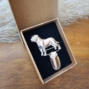 Gold Plated BULLMASTIFF NUMBER HOLDER Brooch –Elegant Dog Show Ring Clip - Pewter Dog Pin For Dog Lovers And Exhibitors In Two Finishes