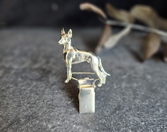 IBIZAN Hound NUMBER HOLDER Brooch Or Dog Show Ring Clip, Pewter Ibizan Hound Clip For Exhibitors, Gift For Dog Show Enthusiasts